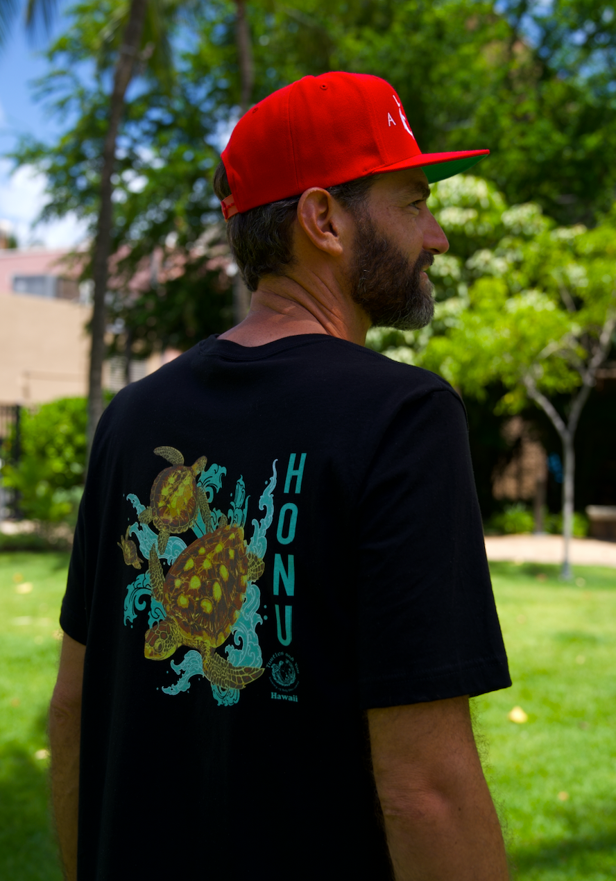 Honu T-shirts (Unisex)