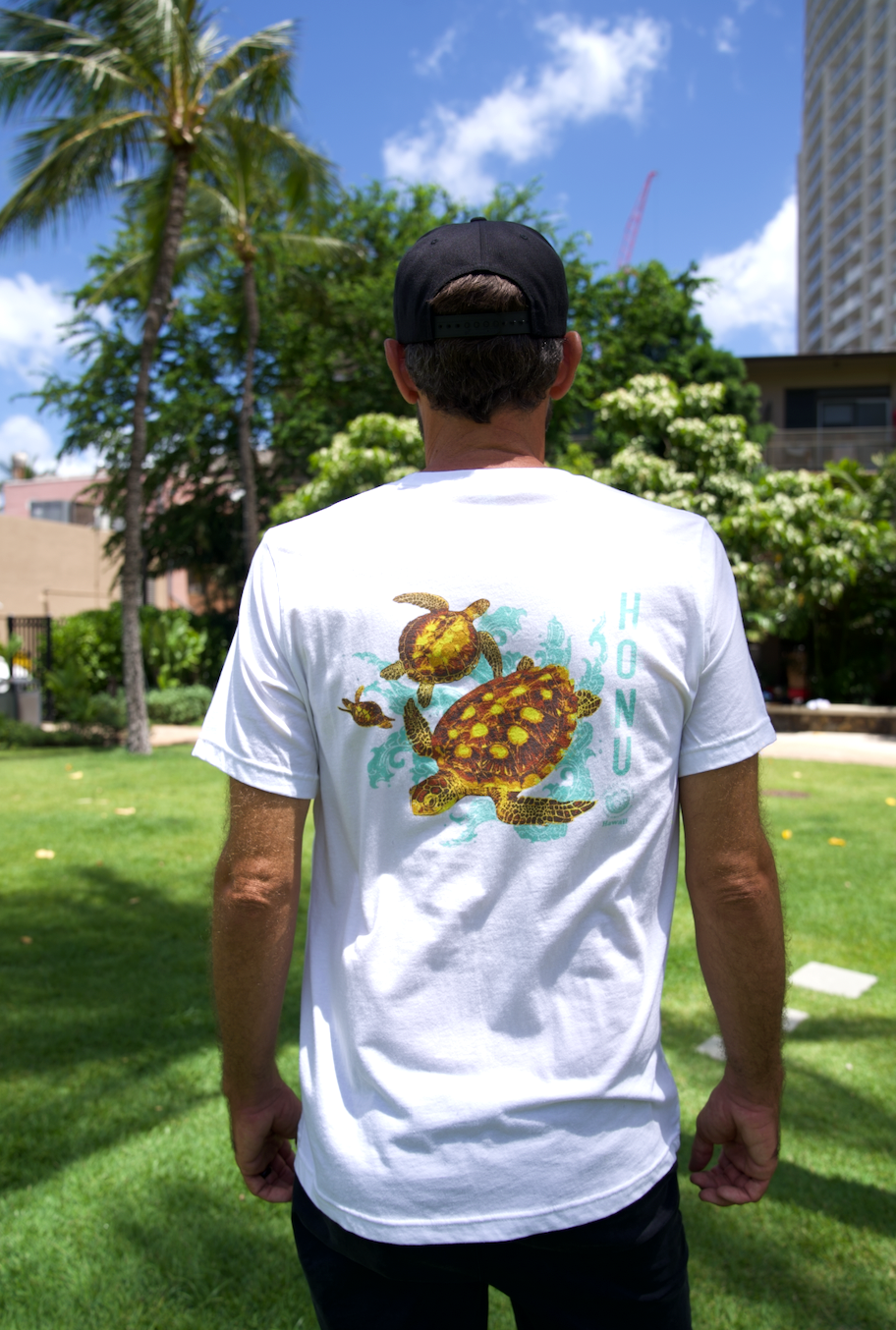 Honu T-shirts (Unisex)